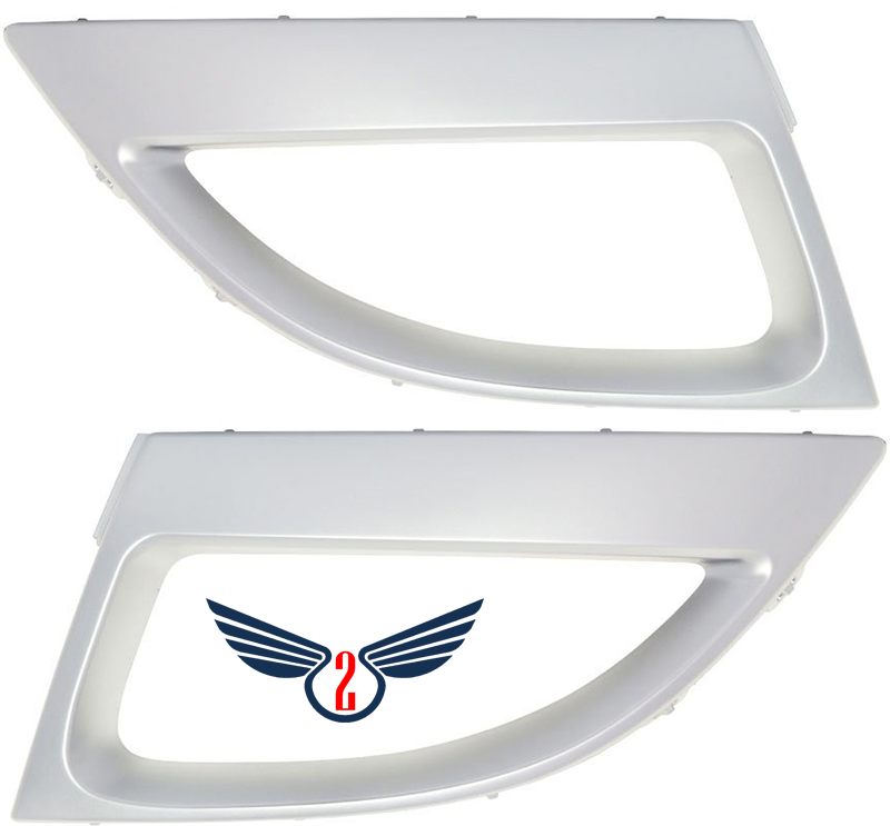 Решітка в бампер Renault Scenic III 2009-2011