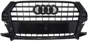 Решетка в бампер Audi Q3 (8U) 2011-2015