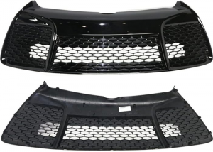 Решетка В Бампер Toyota Camry XV50 2014-2017