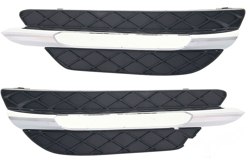 Решетка в бампер Mercedes W204 2011-2014 C-CLASS