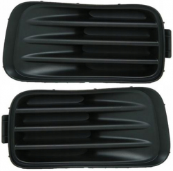 Решітка в бампер Honda Accord 7 2003-2005