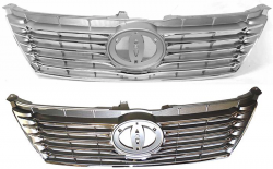 Решітка Радіатора Toyota Camry XV50 2011-2014