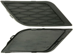 Решітка В Бампер Seat Leon 2012-2016